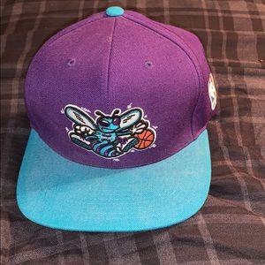 Hornets hat